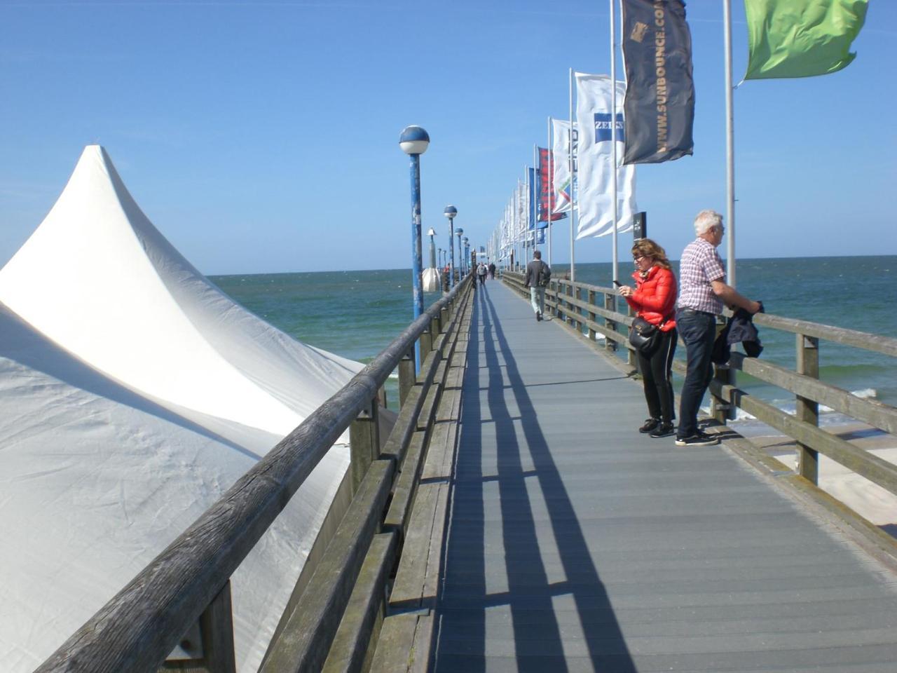 Achtern - Diek - Am Strand Apartment Zingst Exterior photo